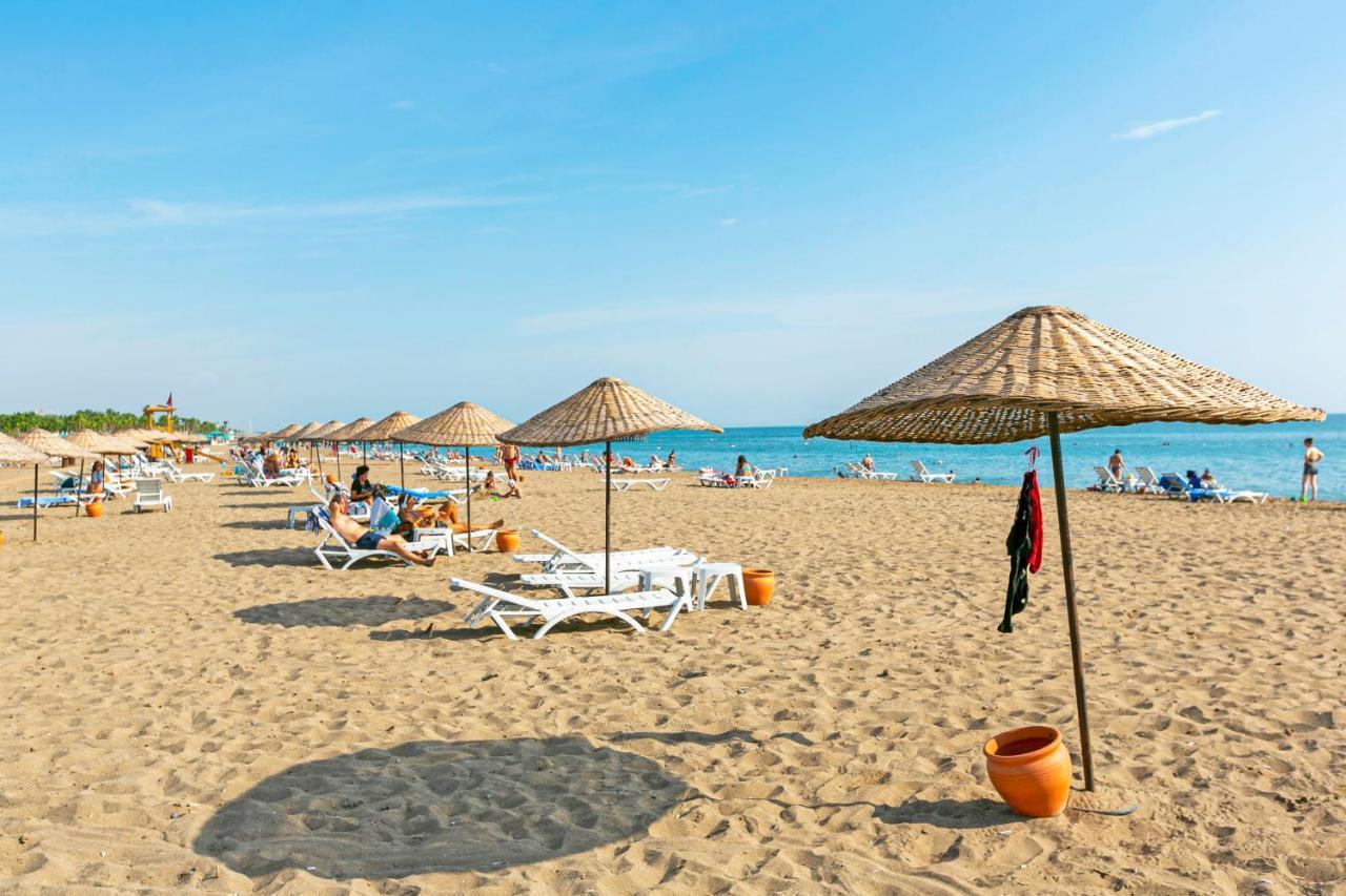 Paradise Town Villa Belhamra Белек Екстериор снимка