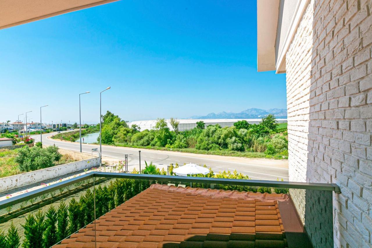 Paradise Town Villa Belhamra Белек Екстериор снимка